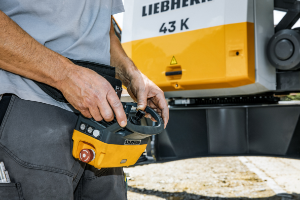 Inteligentni sustavi asistencije za sigurnije upravljanje i povećanu efikasnost na gradilištu